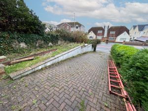 Photo 24- click for photo gallery